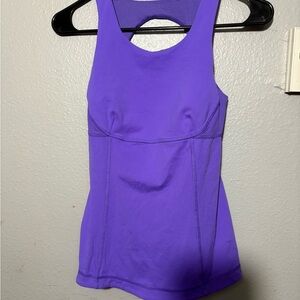 Lululemon  🍋🍇 Women's size 6